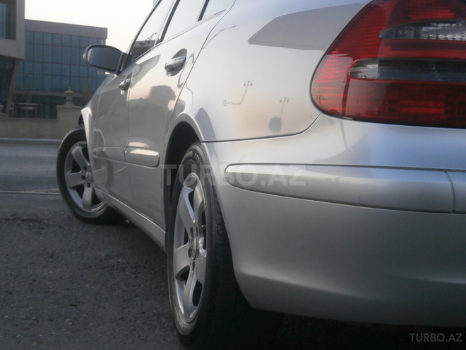 Mercedes E 220 2005, 248,200 km - 2.2 л - Bakı