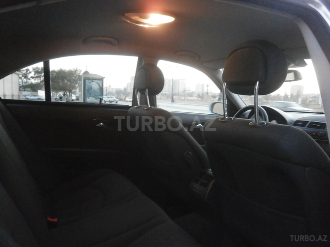Mercedes E 220 2005, 248,200 km - 2.2 л - Bakı