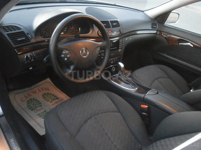 Mercedes E 220 2005, 248,200 km - 2.2 л - Bakı