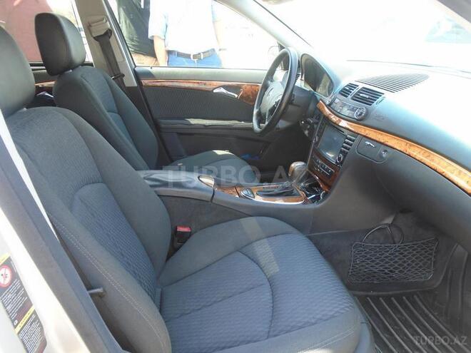 Mercedes E 220 2003, 232,000 km - 2.2 l - Bakı