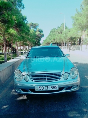 Mercedes E 220 2002, 280,000 km - 2.2 л - Bakı
