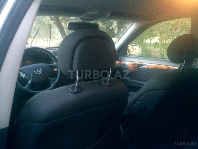 Mercedes E 270 2002, 223,000 km - 2.7 l - Bakı