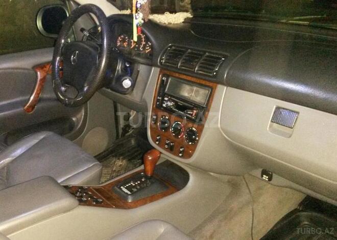 Mercedes  1999, 180,000 km - 4.3 l - Bakı