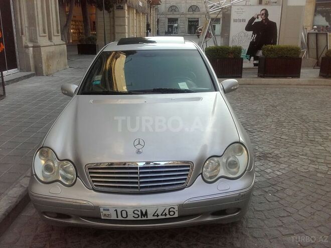 Mercedes C 240 2001, 302,000 km - 2.6 l - Bakı