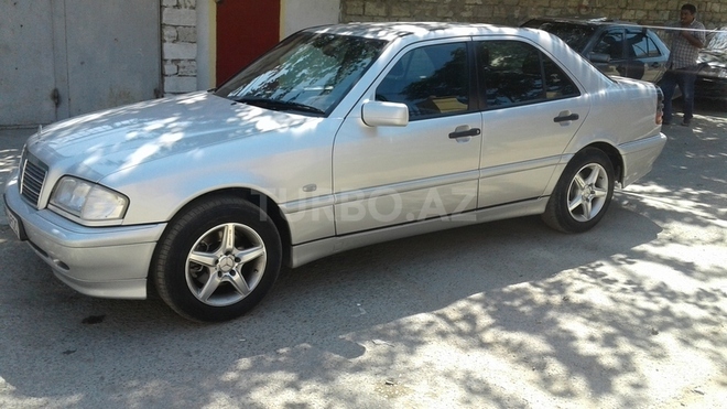 Mercedes C 180 1998, 254,368 km - 1.8 l - Bakı