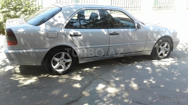 Mercedes C 180 1998, 254,368 km - 1.8 l - Bakı