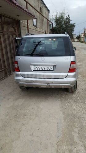 Mercedes ML 270 2003, 245,000 km - 2.7 l - Bakı