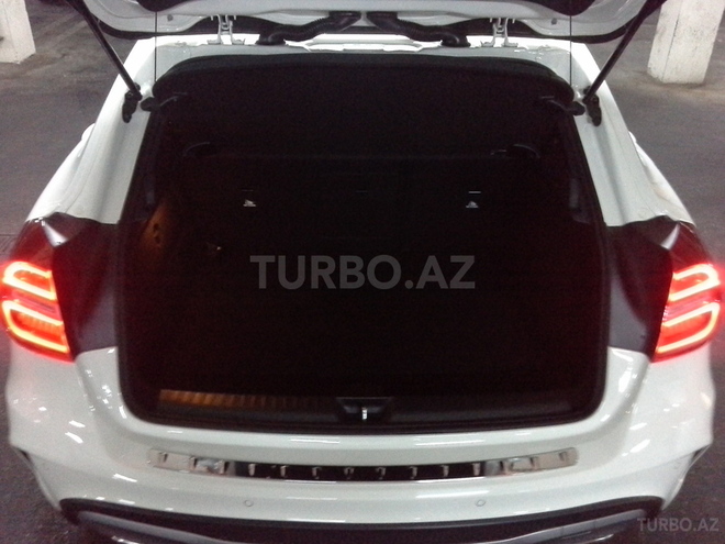 Mercedes GLA 200 2015, 21,000 km - 1.6 l - Bakı