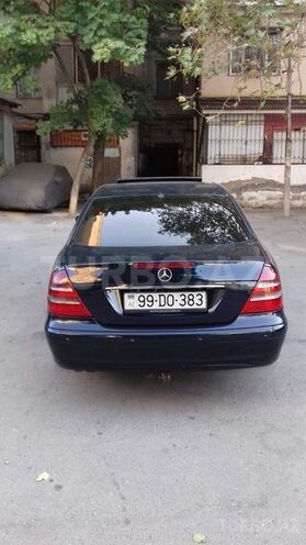 Mercedes E 220 2003, 258,000 km - 2.2 l - Bakı