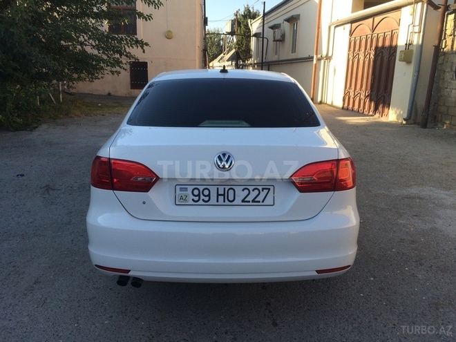 Volkswagen Jetta 2011, 80,000 km - 2.5 l - Bakı