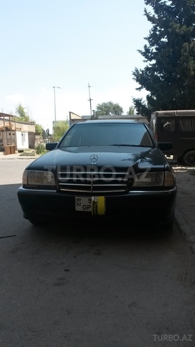 Mercedes C 230 1997, 143,000 km - 2.3 l - Sumqayıt