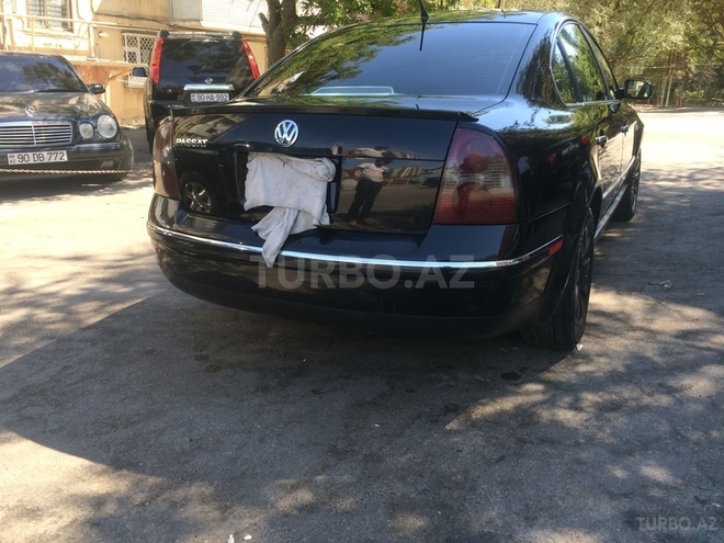 Volkswagen Passat 2001, 267,000 km - 1.8 l - Bakı