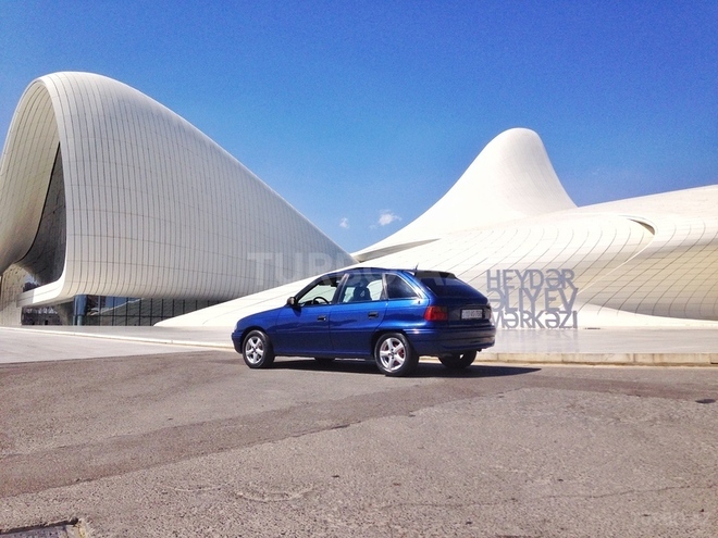 Opel Astra 1996, 285,000 km - 1.6 л - Bakı