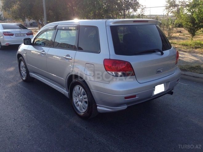 Mitsubishi Airtrek 2001, 222,788 km - 2.4 l - Sumqayıt