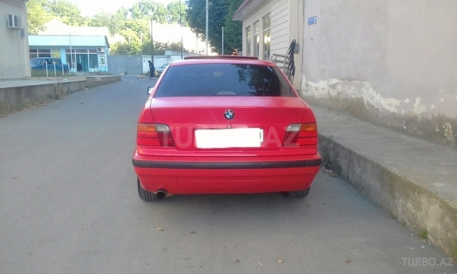 BMW 318 1997, 199,854 km - 1.9 l - Şamaxı