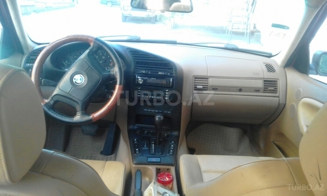 BMW 318 1997, 199,854 km - 1.9 l - Şamaxı