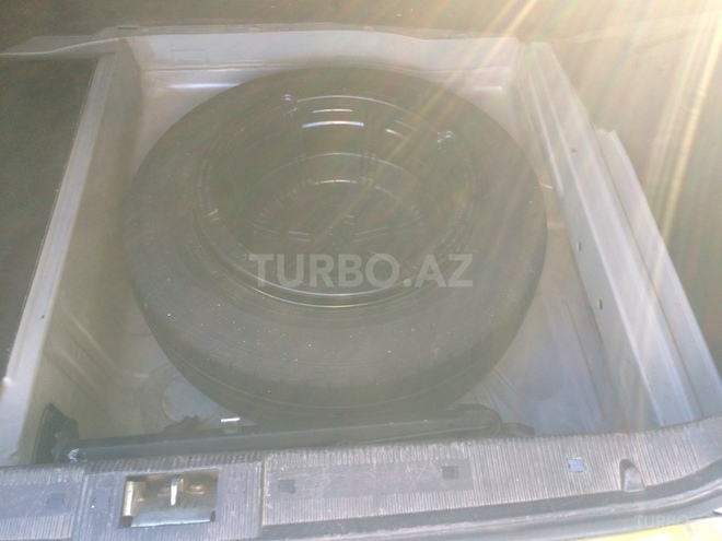 Mercedes E 240 1998, 275,000 km - 2.4 l - Bakı