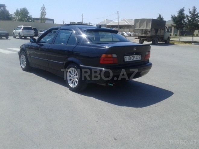 BMW 320 1991, 30,000 km - 2.0 л - Sumqayıt