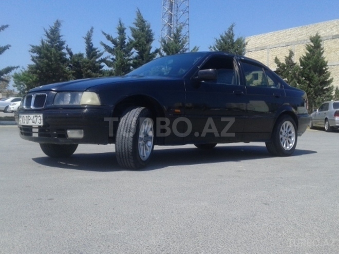 BMW 320 1991, 30,000 km - 2.0 л - Sumqayıt