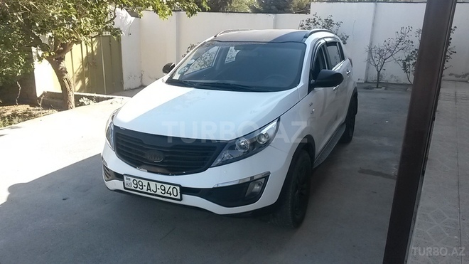 Kia Sportage 2010, 118,000 km - 2.0 l - Bakı