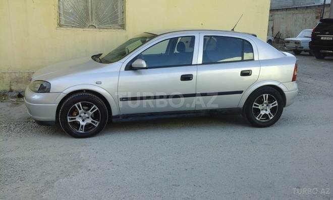 Opel Astra 1999, 290,000 km - 1.6 l - Siyəzən