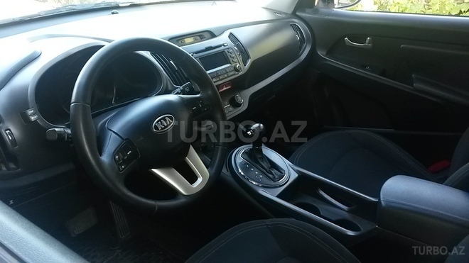 Kia Sportage 2010, 118,000 km - 2.0 l - Bakı