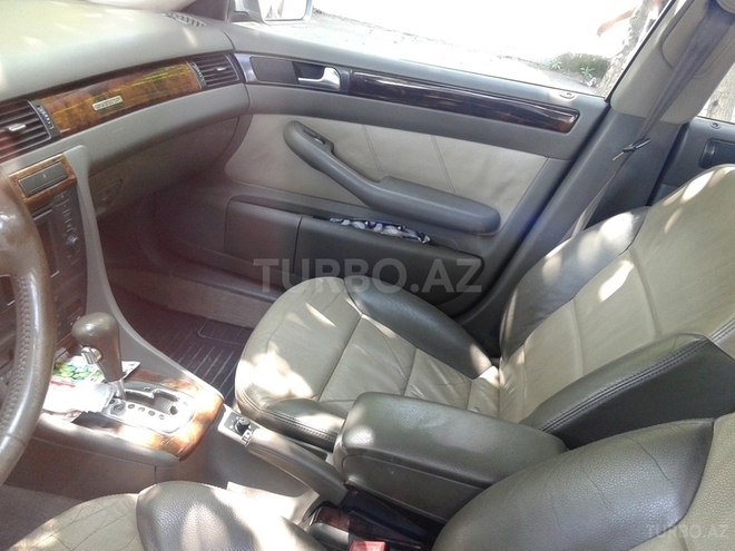 Audi A6 allroad 2003, 270,000 km - 0.3 л - Bakı