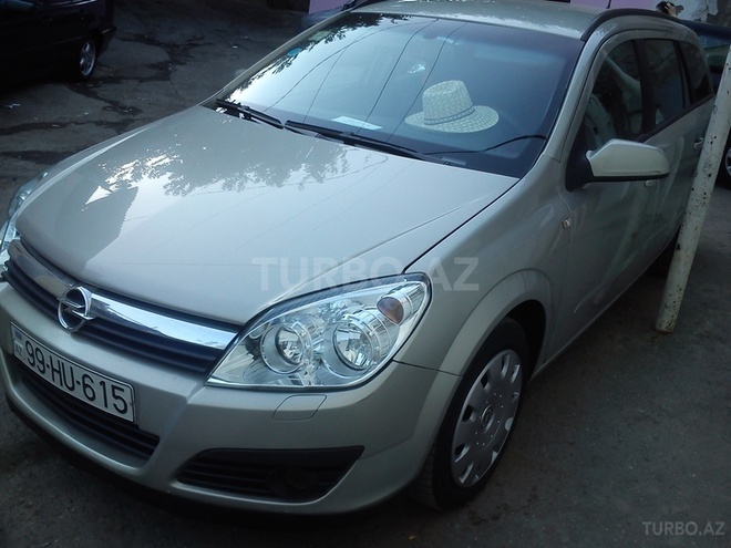 Opel Astra 2006, 196,000 km - 1.9 l - Bakı