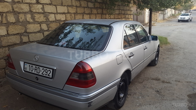 Mercedes C 180 1996, 325,000 km - 1.8 l - Bakı