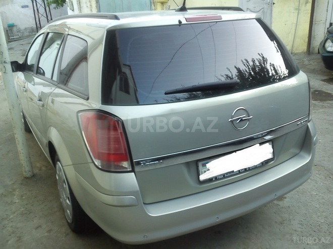 Opel Astra 2006, 196,000 km - 1.9 л - Bakı