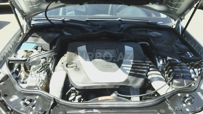 Mercedes E 350 2005, 200,000 km - 3.5 l - Bakı