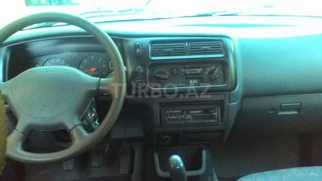 Mitsubishi L200 2003, 216,250 km - 2.5 l - Bakı