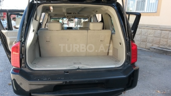 Infiniti QX56 2006, 31,779 km - 5.6 l - Şamaxı