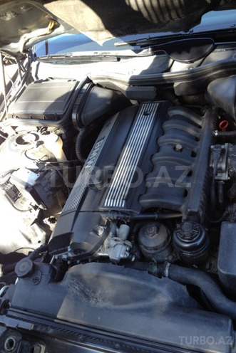 BMW 525 1998, 291,000 km - 2.5 l - Bakı