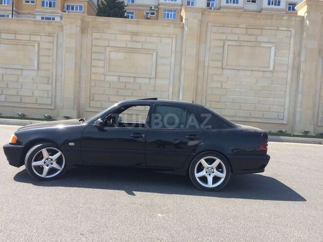 Mercedes C 220 1998, 260,060 km - 2.2 l - Bakı