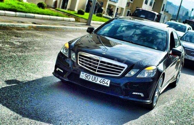 Mercedes E 350 2011, 102,000 km - 3.5 l - Bakı