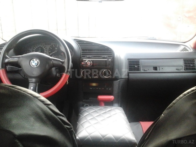 BMW 320 1991, 127,500 km - 2.0 l - Bakı