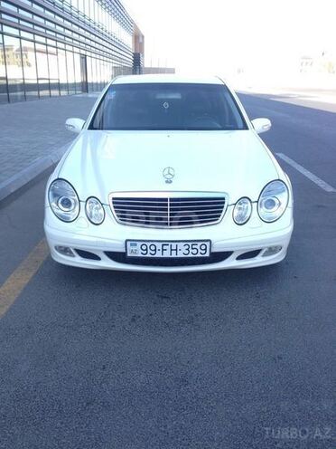 Mercedes E 270 2002, 282,000 km - 2.7 l - Bakı