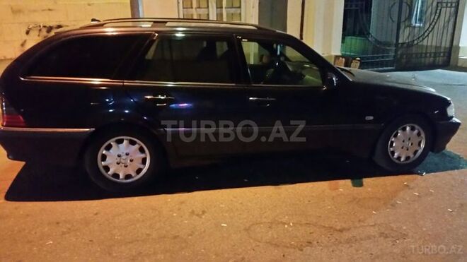 Mercedes C 220 1998, 243,000 km - 2.2 l - Bakı