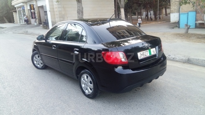 Kia Rio 2011, 199,999 km - 1.4 л - Bakı
