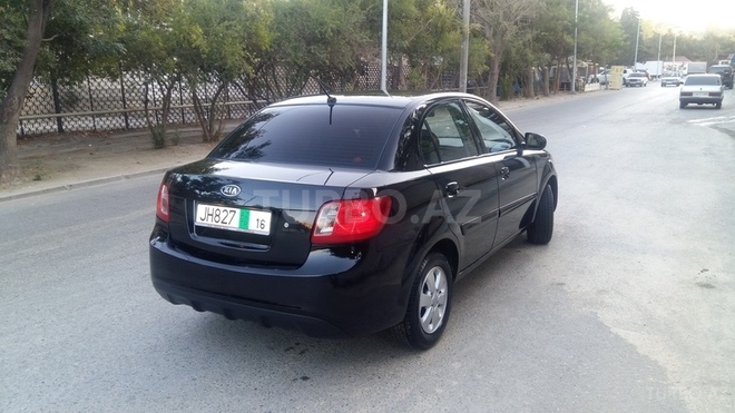 Kia Rio 2011, 199,999 km - 1.4 л - Bakı