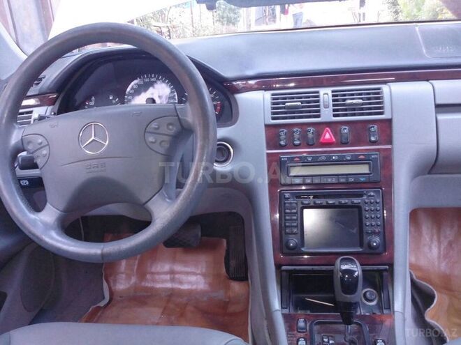 Mercedes E 240 2000, 1,667,007 km - 2.4 l - Bakı