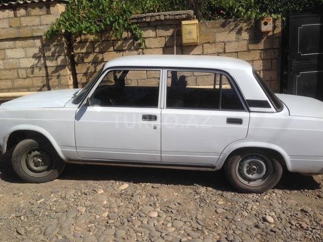 LADA (VAZ) 2107 2007, 41,000 km - 1.6 л - Qusar