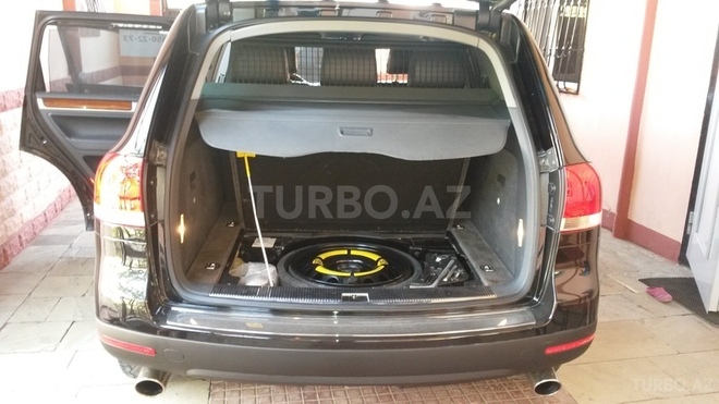 Volkswagen Touareg 2005, 181,000 km - 3.2 l - Bakı