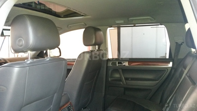 Volkswagen Touareg 2005, 181,000 km - 3.2 l - Bakı