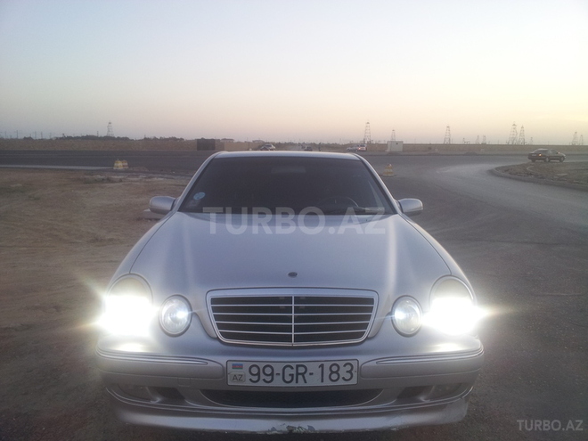 Mercedes E 240 2000, 255,000 km - 2.4 l - Bakı