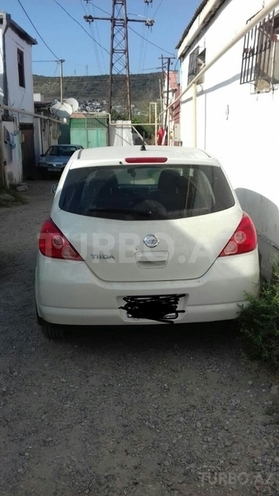 Nissan Tiida 2006, 160,000 km - 1.6 l - Bakı