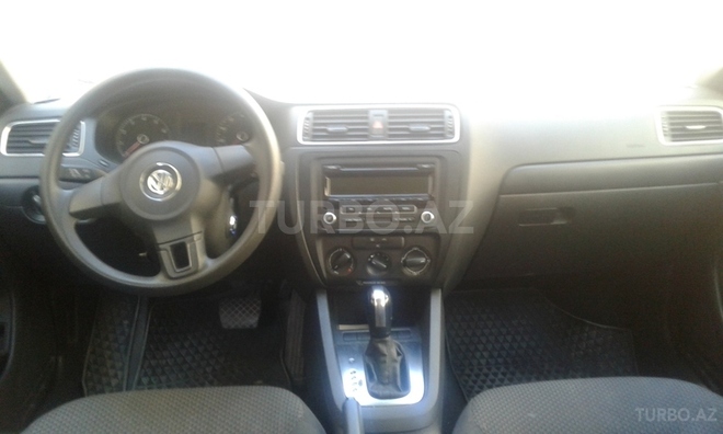 Volkswagen Jetta 2012, 60,000 km - 1.6 l - Bakı