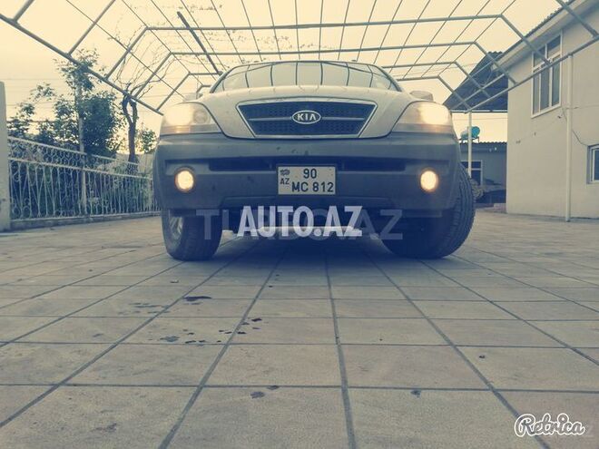 Kia Sorento 2005, 140,000 km - 3.5 l - Salyan