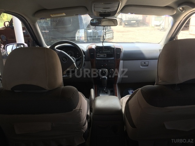 Kia Sorento 2005, 140,000 km - 3.5 l - Salyan